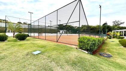 Casa Térrea Moderna no Condomínio Reserva Saint Paul Itu com piscina e spa aquecidos