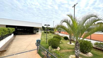 Casa Térrea Moderna no Condomínio Reserva Saint Paul Itu com piscina e spa aquecidos