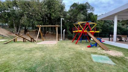 Casa Térrea Moderna no Condomínio Reserva Saint Paul Itu com piscina e spa aquecidos