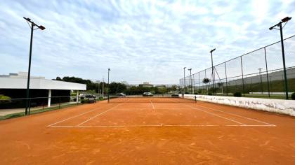 Casa Térrea Moderna no Condomínio Reserva Saint Paul Itu com piscina e spa aquecidos