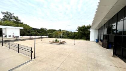 Casa Térrea Moderna no Condomínio Reserva Saint Paul Itu com piscina e spa aquecidos