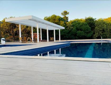 Casa Térrea Moderna no Condomínio Reserva Saint Paul Itu com piscina e spa aquecidos