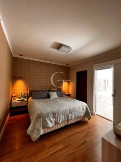 Casa térrea, com piscina e espaço gourmet completo