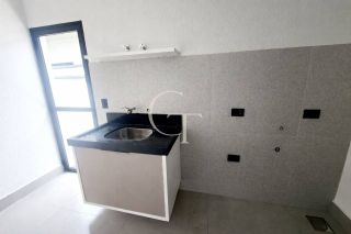 Casa à Venda no Condomínio Portal dos Bandeirantes em Salto