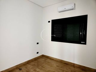 Casa à Venda no Condomínio Portal dos Bandeirantes em Salto