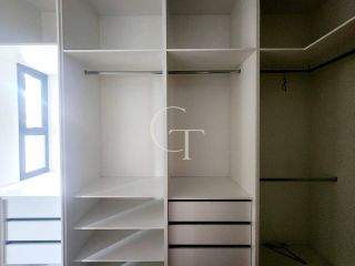 Casa à Venda no Condomínio Portal dos Bandeirantes em Salto