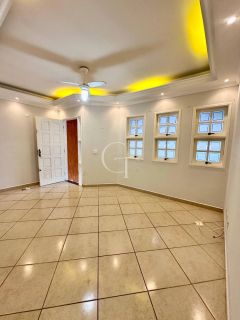 Casa à Venda de 105 m² com 2 Dormitórios no Bairro Vila Texeira em Salto SP