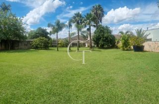 Terreno de 800 m² com Terraplanagem á Venda no Condomínio Santa Mônica em Itu SP