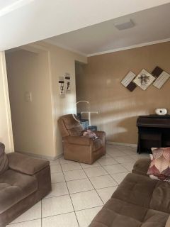 Casa ampla à Venda com Espaço Gourmet e 3 Dormitórios no N. S. do Monte Serrat – Salto SP