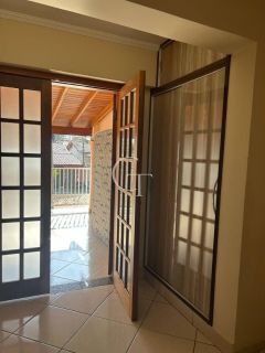 Casa ampla à Venda com Espaço Gourmet e 3 Dormitórios no N. S. do Monte Serrat – Salto SP