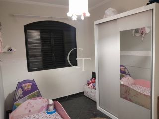 Casa Térrea à Venda com Espaço Gourmet no Santa Marta em Salto SP