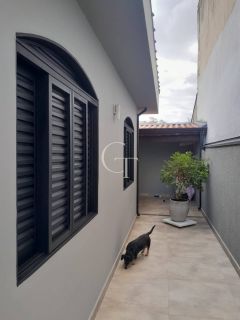 Casa Térrea à Venda com Espaço Gourmet no Santa Marta em Salto SP