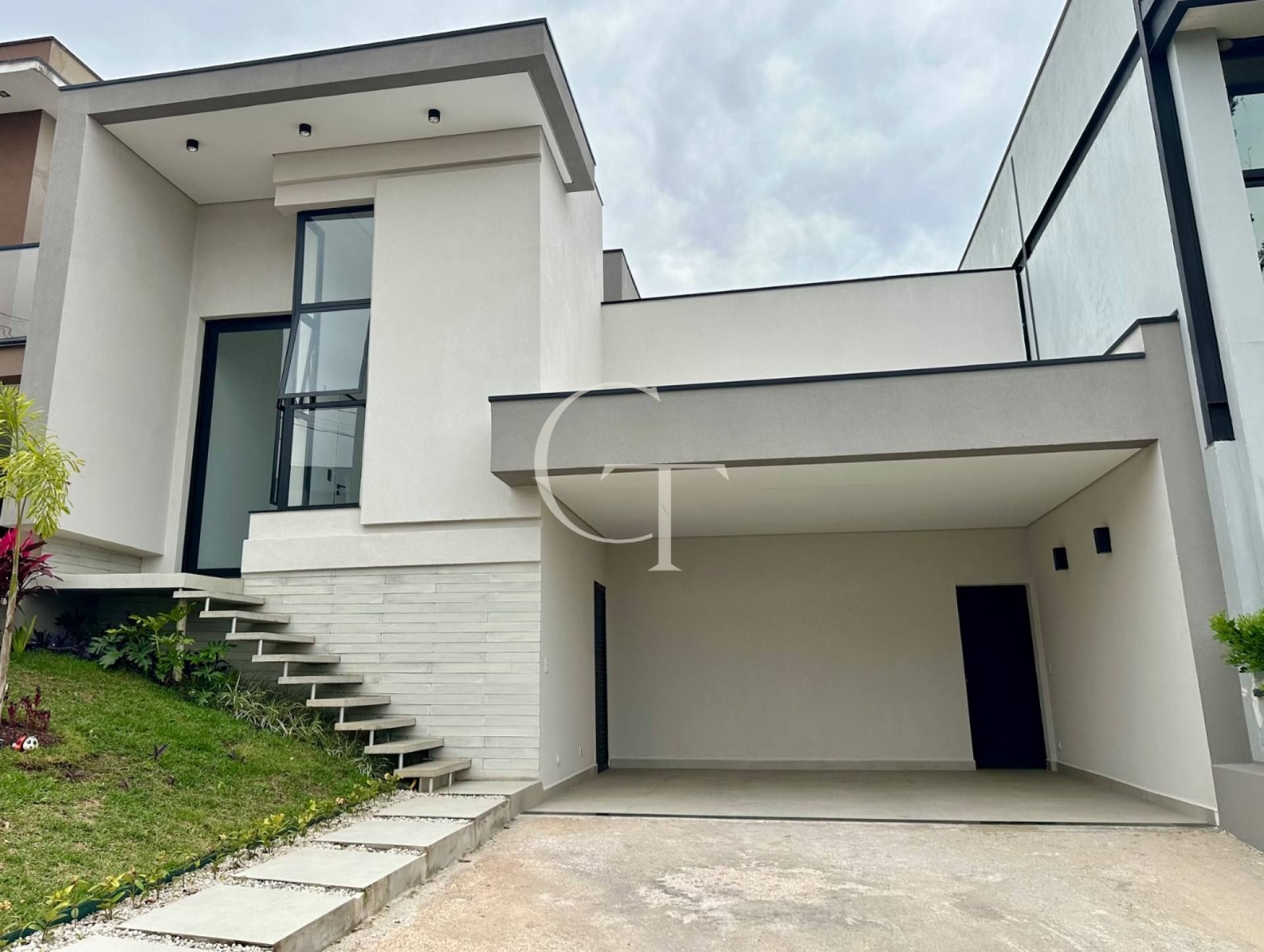 Casa Térrea à Venda no Condomínio Gardenville em Itu SP