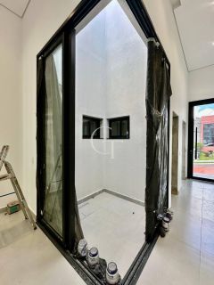 Casa Térrea à Venda no Condomínio Gardenville em Itu SP