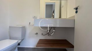 Casa para Locação no Condomínio Garden Ville com 3 suítes, espaço gourmet e quintal amplo