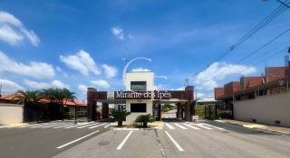 Casa à Venda com 3 suítes e Piscina no Condomínio Mirante dos Ypês em Salto SP