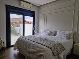 Casa à Venda com 3 suítes e Piscina no Condomínio Mirante dos Ypês em Salto SP