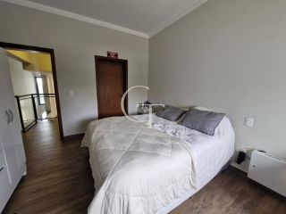 Casa à Venda com 3 suítes e Piscina no Condomínio Mirante dos Ypês em Salto SP