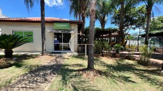 Casa para Aluguel com Piscina, 3 Suítes, Área Gourmet  no Condomínio Reserva Parque do Varvito