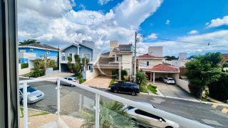 Casa para Aluguel com Piscina, 3 Suítes, Área Gourmet  no Condomínio Reserva Parque do Varvito