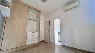 Casa para Aluguel com Piscina, 3 Suítes, Área Gourmet  no Condomínio Reserva Parque do Varvito