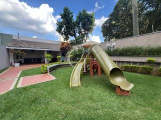 Apartamento à Venda com 3 Dormitórios com Suíte e Varanda no Edifício Villa Di Ravena