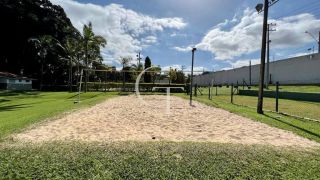 Casa para Locação com 4 Suítes no Condomínio Portella