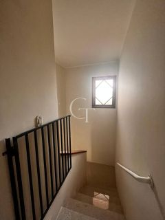 Casa para Locação com 4 Suítes no Condomínio Portella