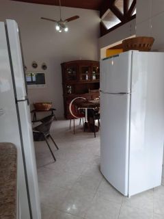 Casa à Venda no Condomínio Pedra Verde em Ubatuba