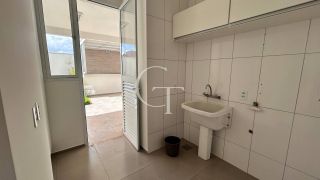 Casa à Venda com 3 Suítes no Condomínio Residencial Vila das Hortênsias