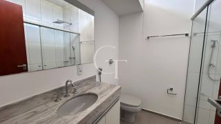 Casa à Venda com 3 Suítes no Condomínio Residencial Vila das Hortênsias