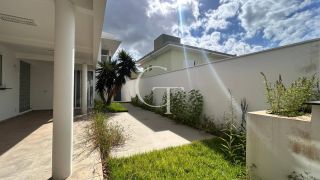 Casa à Venda com 3 Suítes no Condomínio Residencial Vila das Hortênsias