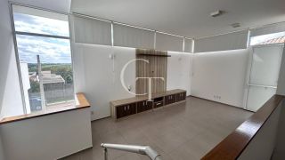 Casa à Venda com 3 Suítes no Condomínio Residencial Vila das Hortênsias