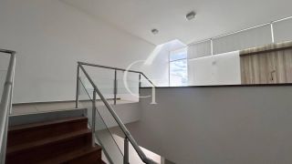 Casa à Venda com 3 Suítes no Condomínio Residencial Vila das Hortênsias