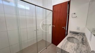 Casa à Venda com 3 Suítes no Condomínio Residencial Vila das Hortênsias