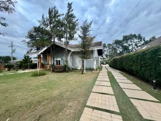 Casa de Alto Padrão à Venda no Haras Paineiras com 4 Suítes, Condomínio de Luxo em Salto SP