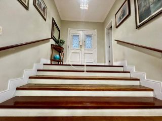 Casa de Alto Padrão à Venda no Haras Paineiras com 4 Suítes, Condomínio de Luxo em Salto SP