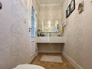 Casa de Alto Padrão à Venda no Haras Paineiras com 4 Suítes, Condomínio de Luxo em Salto SP