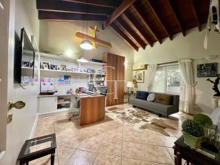 Casa de Alto Padrão à Venda no Haras Paineiras com 4 Suítes, Condomínio de Luxo em Salto SP