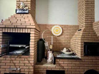 Casa de Alto Padrão à Venda no Haras Paineiras com 4 Suítes, Condomínio de Luxo em Salto SP