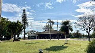 Casa de Alto Padrão à Venda no Haras Paineiras com 4 Suítes, Condomínio de Luxo em Salto SP