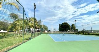 Casa de Alto Padrão à Venda no Haras Paineiras com 4 Suítes, Condomínio de Luxo em Salto SP