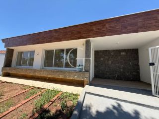 Excelente Casa Comercial para Locação no Bairro Brasil Itu