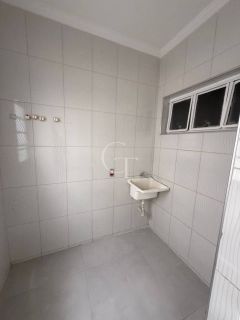 Excelente casa comercial para locação no Bairro Brasil