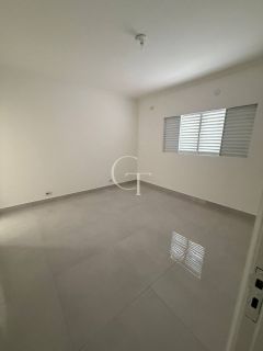 Excelente casa comercial para locação no Bairro Brasil