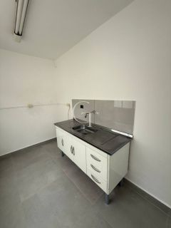 Excelente casa comercial para locação no Bairro Brasil