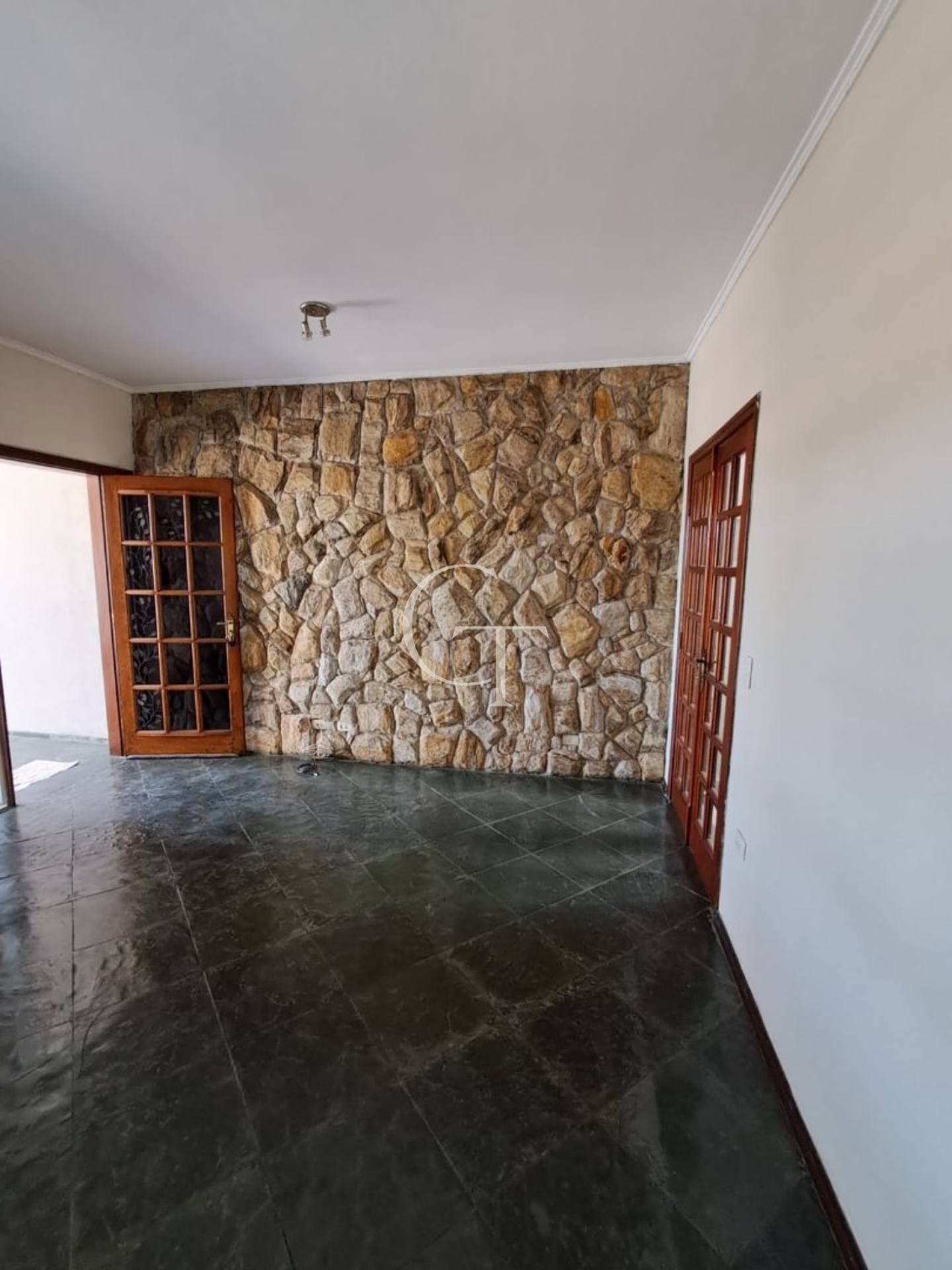 Casa à Venda no bairro Alberto Gomes