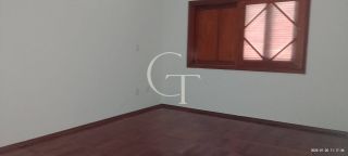 Excelente casa no Condomínio Portella  4 suítes e piscina