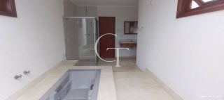 Excelente casa no Condomínio Portella  4 suítes e piscina