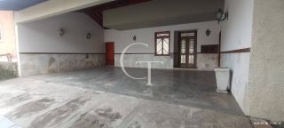 Excelente casa no Condomínio Portella  4 suítes e piscina